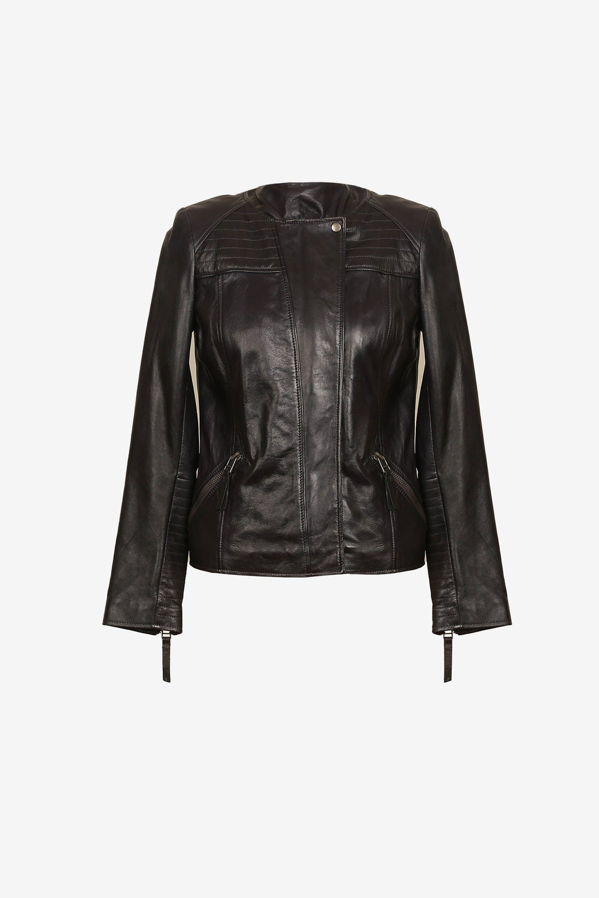 Noir Veyra Contour Jacket